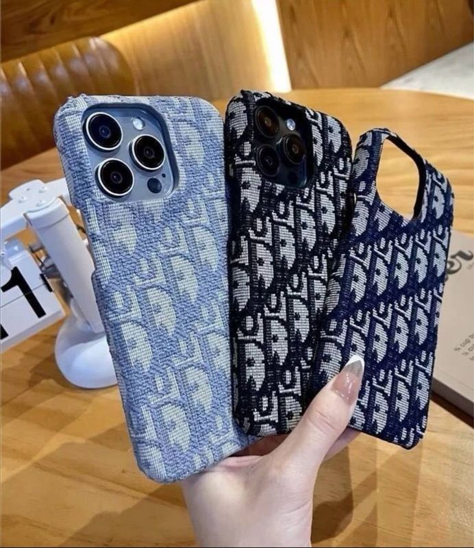 Чехлы Dior для всех моделей iPhone Чехлы Dior для всех моделей iPhone