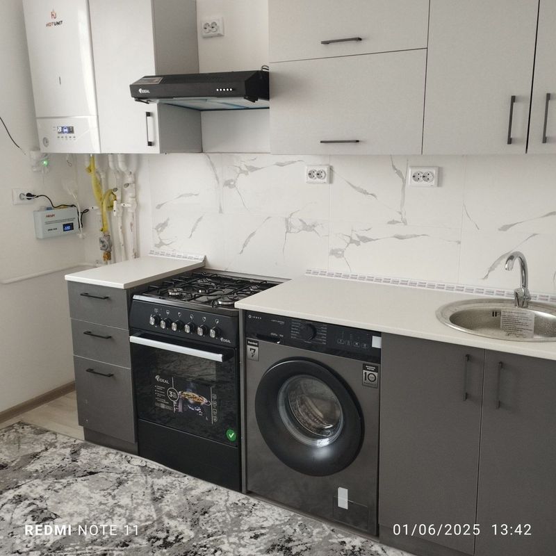 Квартира арендага метро, Оилага йоки кизларга берилади (Xonobod Resid Квартира арендага метро, Оилага йоки кизларга берилади (Xonobod Resid