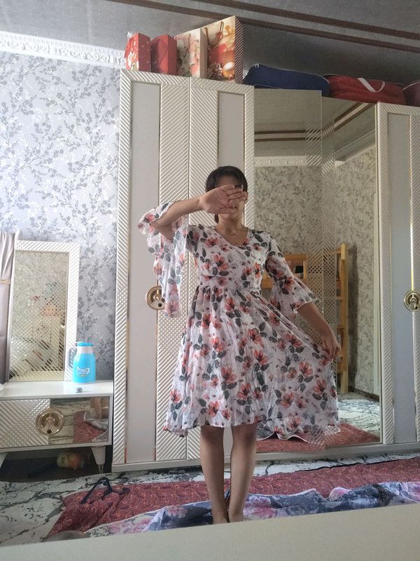 nafis yozgi kuylak qizlar uchun