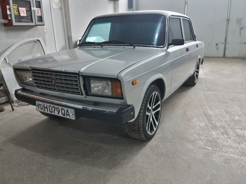 Ваз 2107 сотилади Ваз 2107 сотилади
