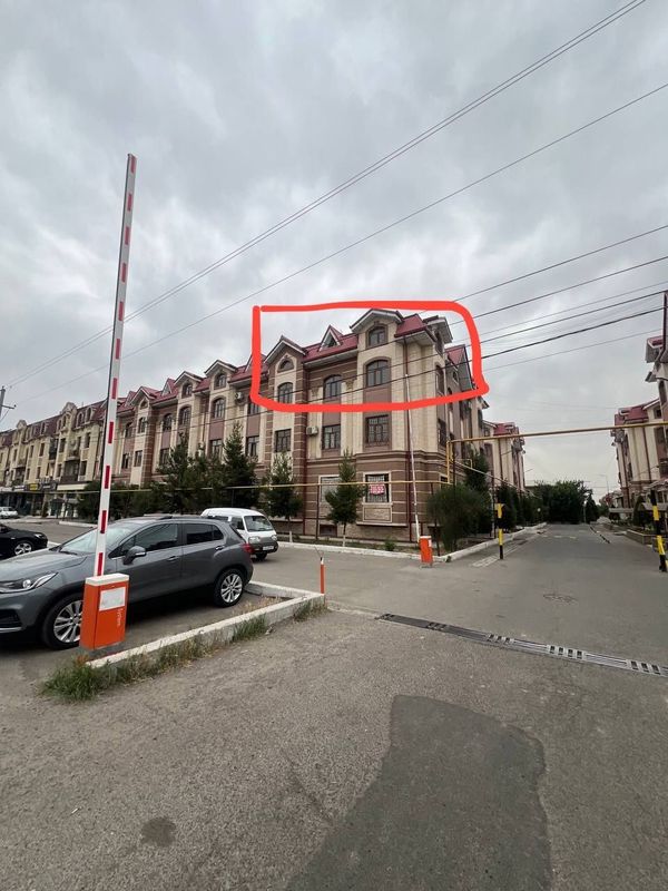 Продается квартира сотилади 3 хона +мансарда 3хона Продается квартира сотилади 3 хона +мансарда 3хона