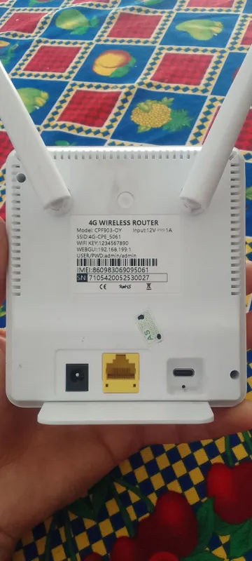 WI_FI 4G routeri sim karta WI_FI 4G routeri sim karta