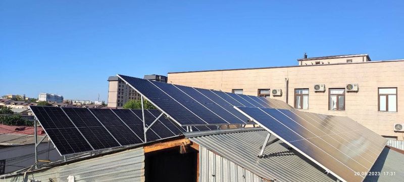 Quyosh panellari bilan elektr energiyani tejang Quyosh panellari bilan elektr energiyani tejang