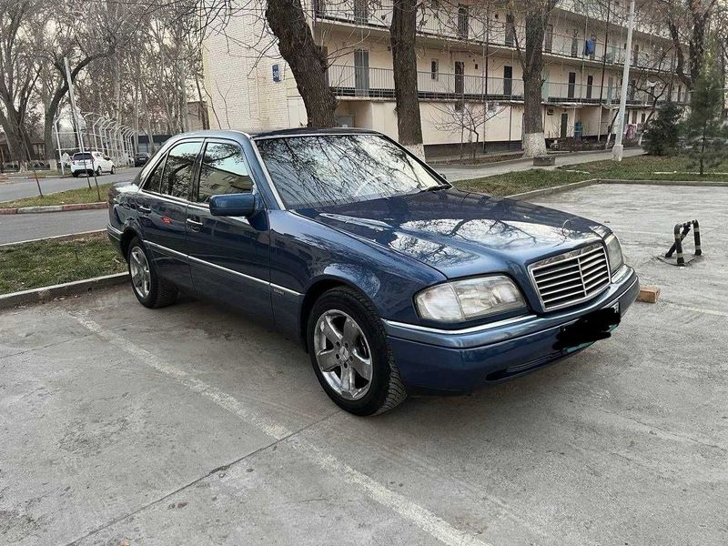 Продаётся легендарный Mercedes-Benz W202