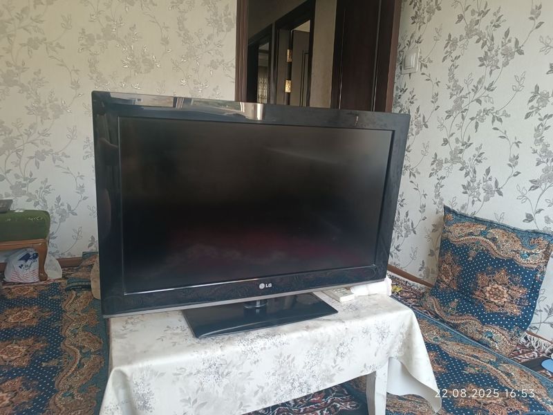 Продается телевизор LG Продается телевизор LG