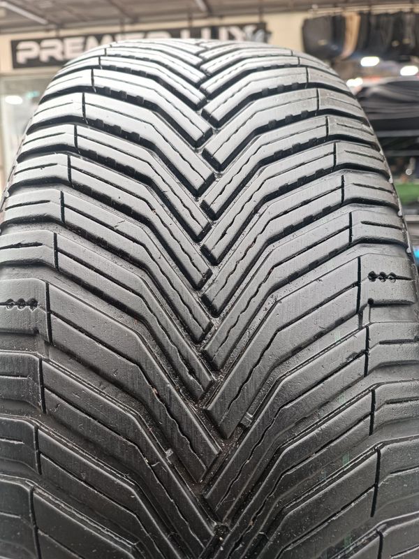 Michelin 235/55/19 7 min yurgan xolati ideal obmenam bo byd ecunox