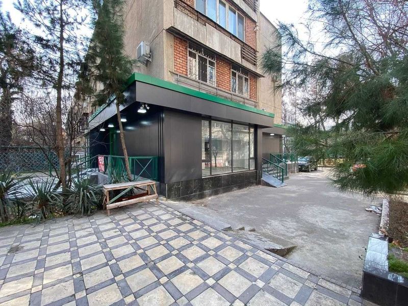Аренда офиса у метро Ойбек | 60 м² + подвал, балкон, парковка — 2000$ Аренда офиса у метро Ойбек | 60 м² + подвал, балкон, парковка — 2000$