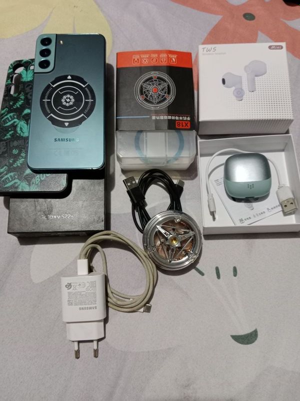 Samsung s22+ 256gb Samsung s22+ 256gb