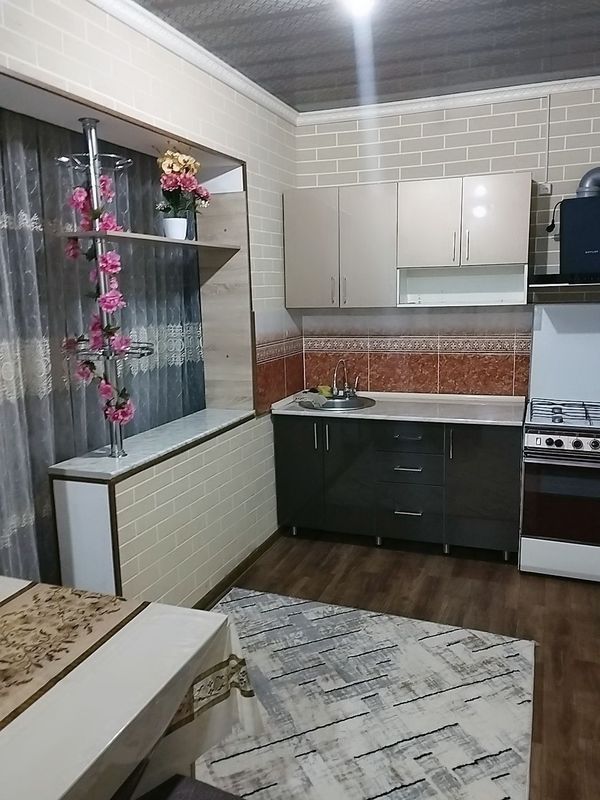 Продам 1 комнатную квартиру 4 мк 4 этаж