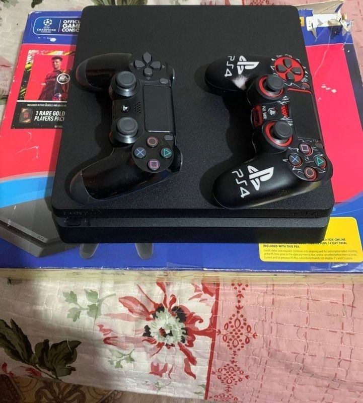 Playstation 4 slim 9.00