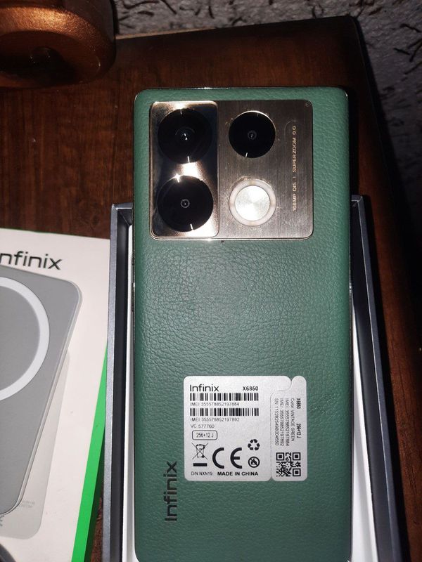 Infinxy note  40pro 12+12/256 ideal sotiladi
