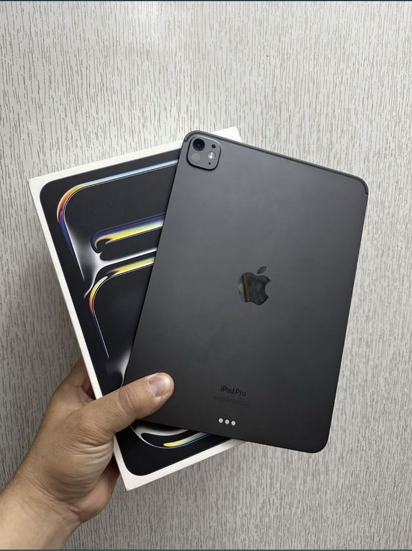 Ipad pro m4 256gb wifi qora yomkst 100% 30 sikl Ipad pro m4 256gb wifi qora yomkst 100% 30 sikl