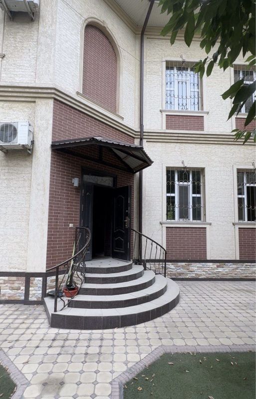 Продаётся дом 3,1 сот 6 ком Яккасарайский район Ракат Боши