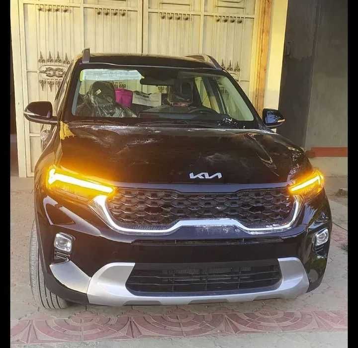Kia Sonet 1 pozitsiya Kia Sonet 1 pozitsiya