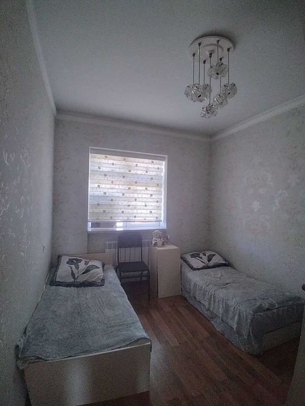 Срочно! Продаётся 3/7/7 Янги Хает 5а Срочно! Продаётся 3/7/7 Янги Хает 5а