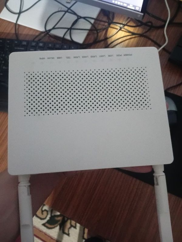 Huawei HG8546M Gpon Router Huawei HG8546M Gpon Router