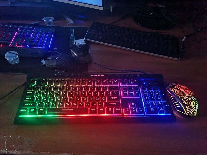 Клавиатура+мышь 2E Gaming в отличном состоянии Клавиатура+мышь 2E Gaming в отличном состоянии