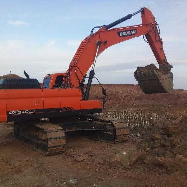 Продаётся экскаватор DOOSAN 340