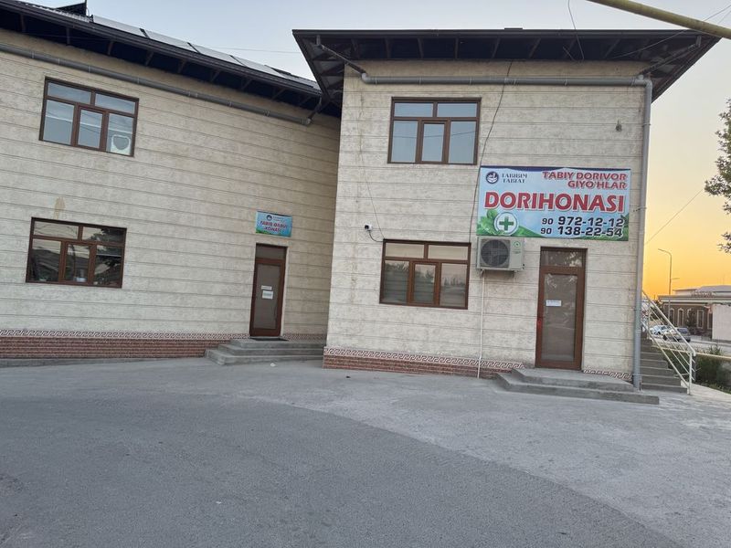 Йул юзида нотурар бино сотилади Йул юзида нотурар бино сотилади