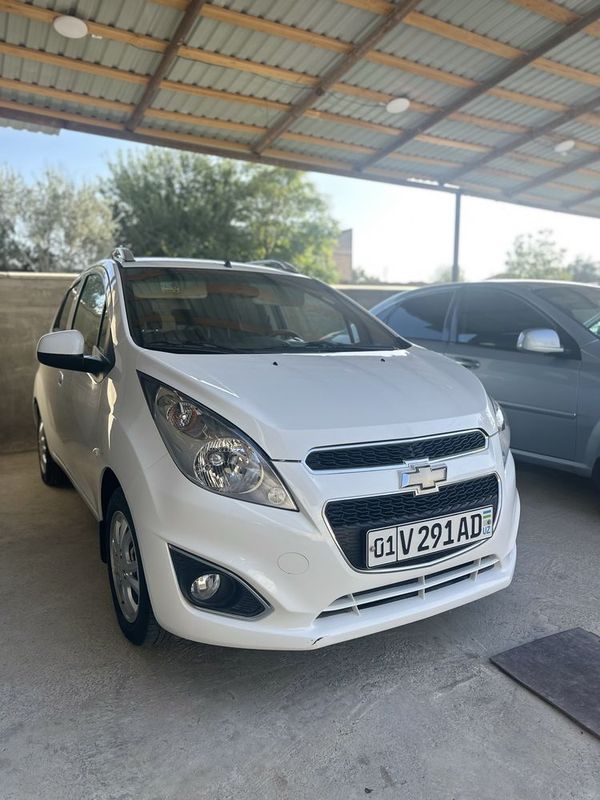 Arenda s vikupom Spark A/T Arenda s vikupom Spark A/T