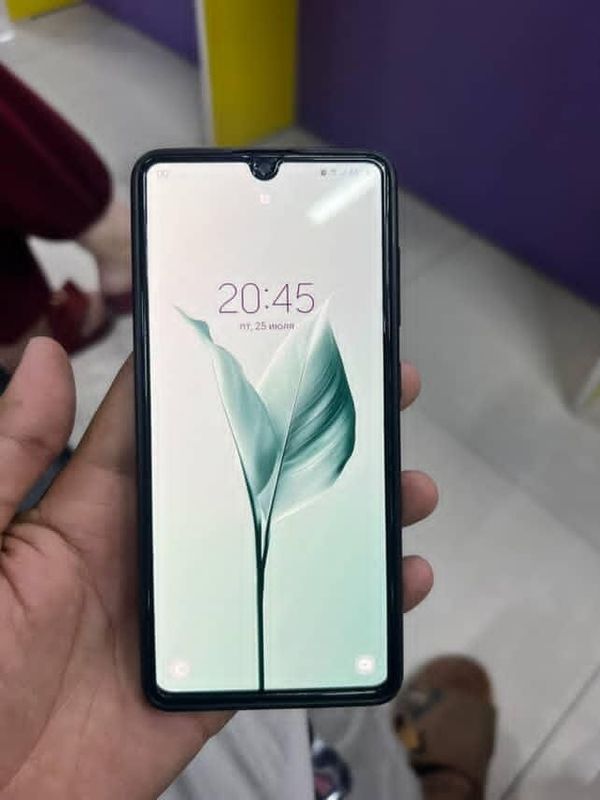 Samsung A41 ideal 4/64