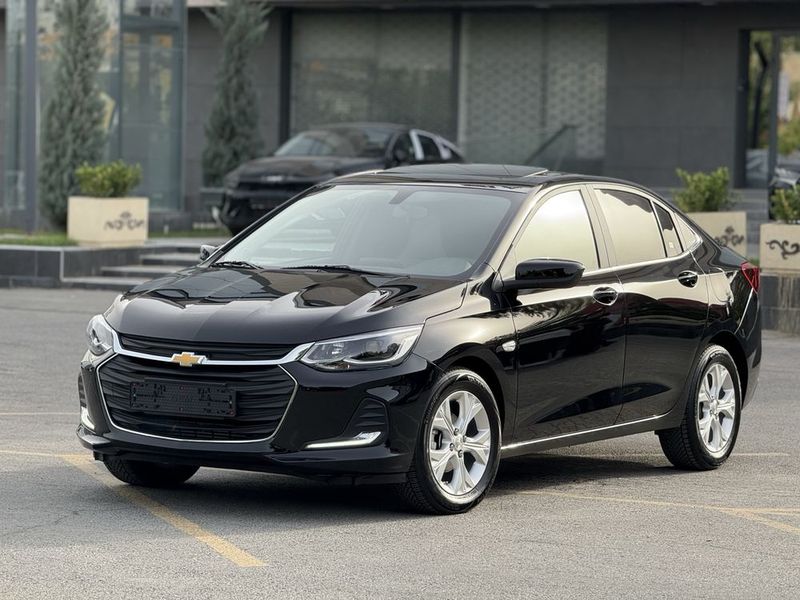 Chevrolet Onix Premier plus 23/2024 A/T Chevrolet Onix Premier plus 23/2024 A/T