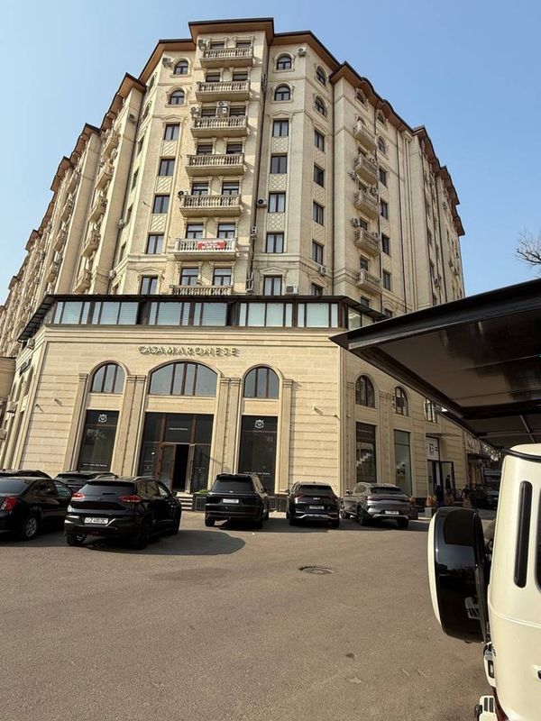 Продам Нежилое Помещение на ЖК Пойтахт Резиденс Продам Нежилое Помещение на ЖК Пойтахт Резиденс