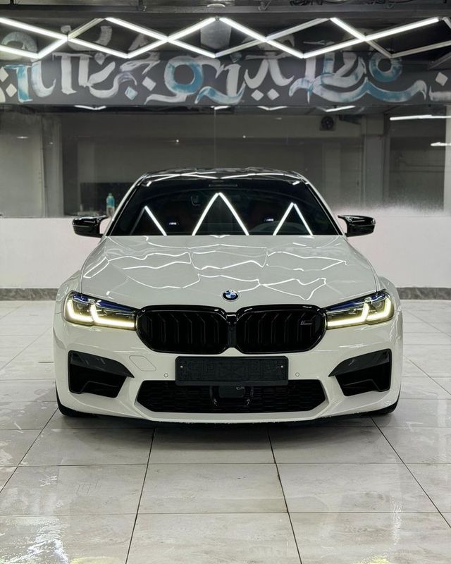 BMW G30 (f90) 530i sotiladi