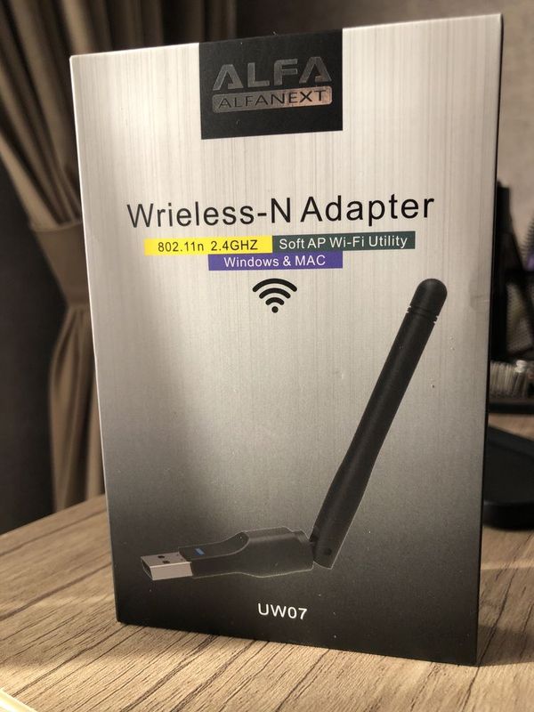 Wifi adapter sotiladi