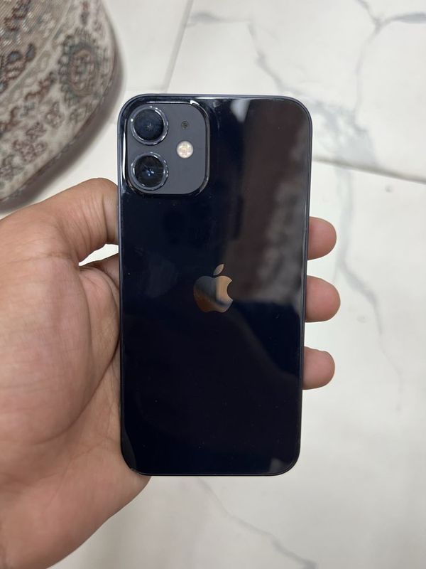 iphone 12 mini 128 gb 74 yomkost xech qayeri almashmagan