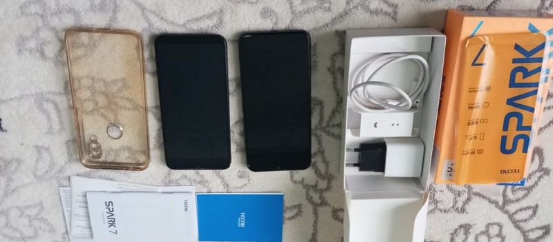 Smartfonlar (2ta) sotiladi holati yaxshi Smartfonlar (2ta) sotiladi holati yaxshi