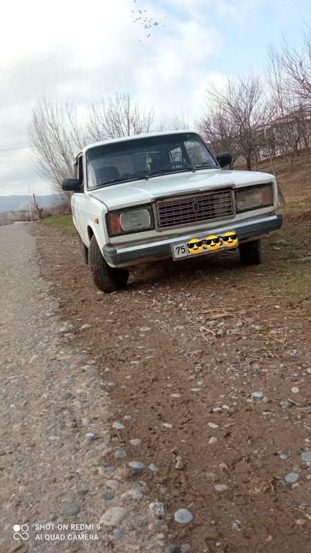 Naxtga sotiladi narxini kelishamiz yili 1986 gaz prapan Naxtga sotiladi narxini kelishamiz yili 1986 gaz prapan