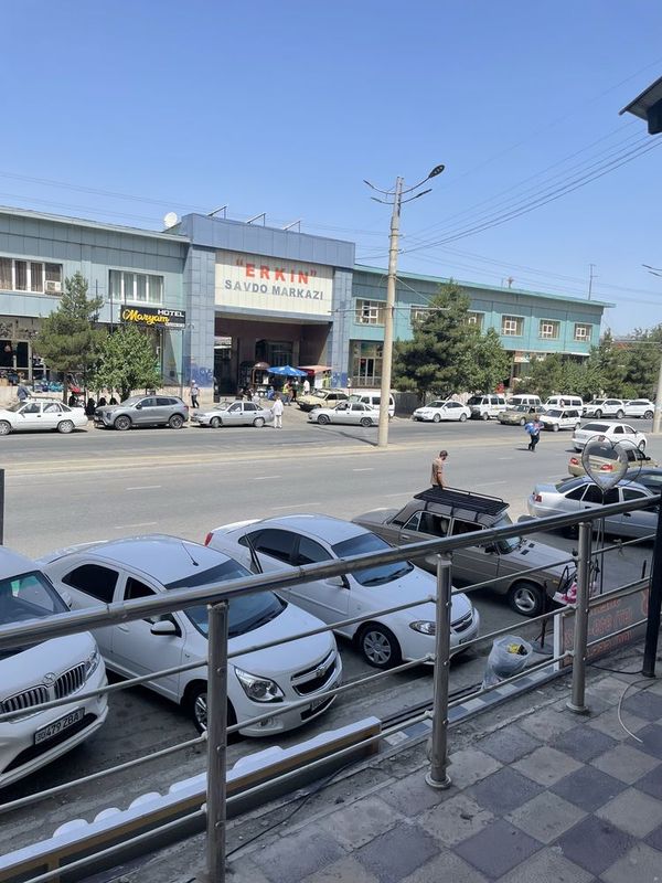 На против эркин савдо.Аренда. 94 кв. На против эркин савдо.Аренда. 94 кв.