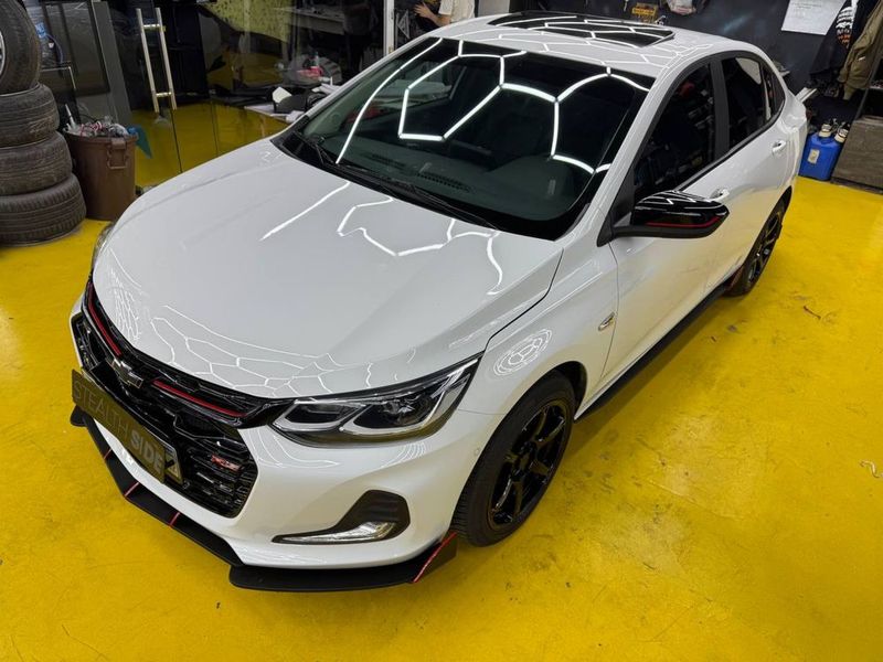 Chevrolet Onix в стиле StealthSide: от серого будня к стильному драйву Chevrolet Onix в стиле StealthSide: от серого будня к стильному драйву