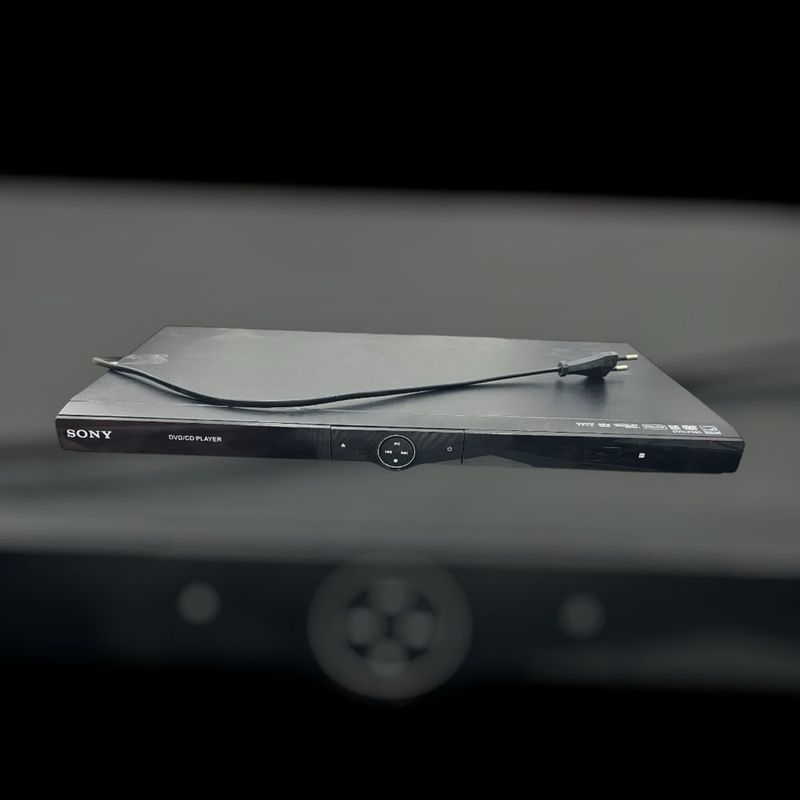 Тюнеры от LG и SONY ( 2 штуки) Тюнеры от LG и SONY ( 2 штуки)