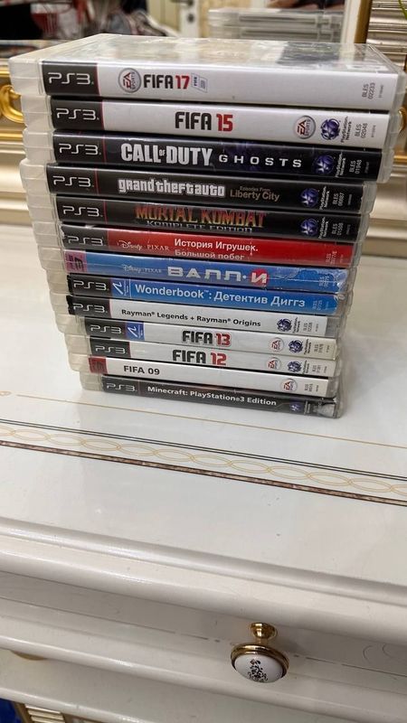 13 дисков для PS3 13 дисков для PS3
