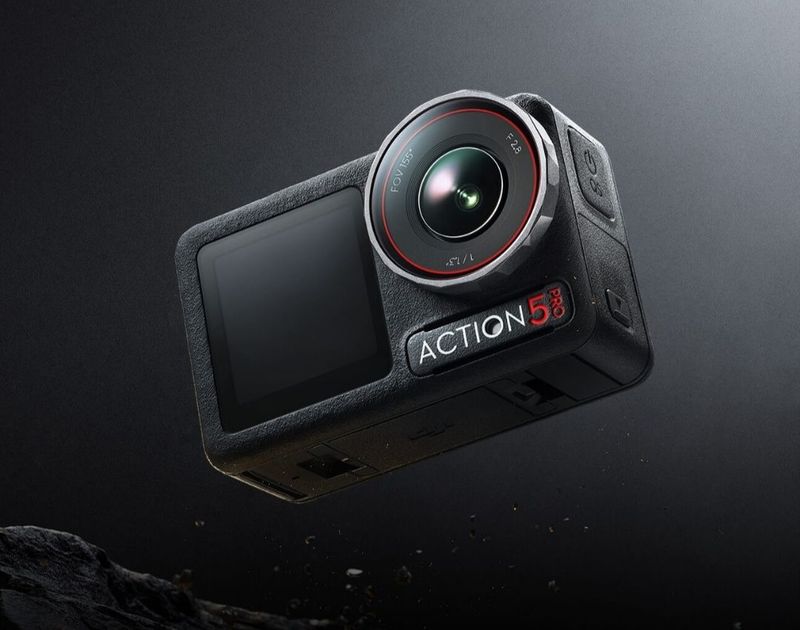 Dji osmo action 5 pro. Adventure combo