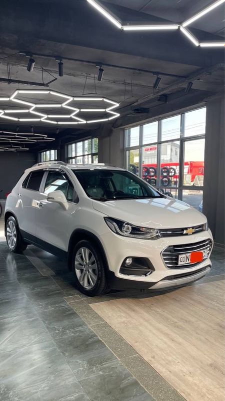 Прадаётся Трекер 2020год Автомат Прадаётся Трекер 2020год Автомат