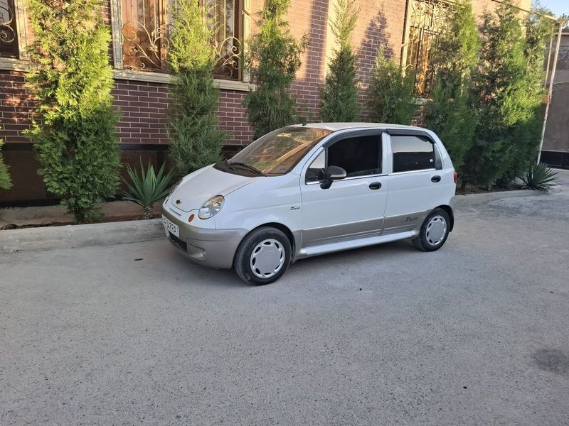 Matiz best sotiladi. Gazi bor. Gen bor suvegi butbutun