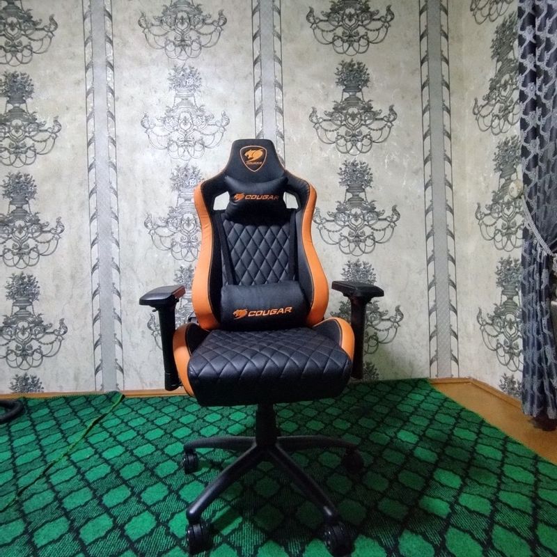 Gaming chair игровое кресло Cougar