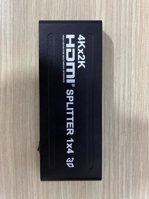 HDMI-сплиттер 1x4 с поддержкой разрешения 4Kx2K и 3D