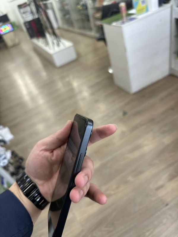 Redmi not 13 6/128 gb Redmi not 13 6/128 gb