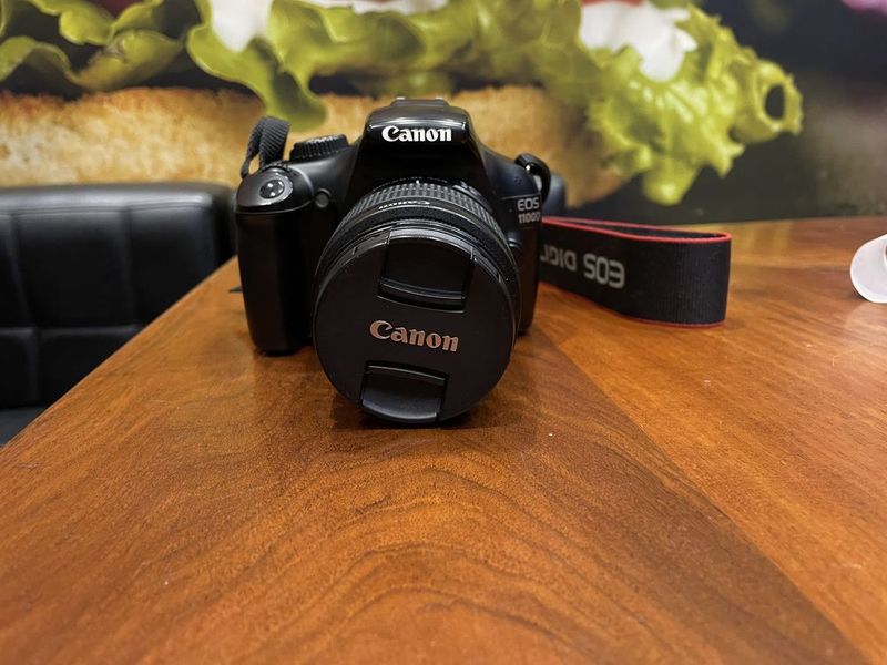 Продаётся фотоаппарат Canon EOS 1100D Продаётся фотоаппарат Canon EOS 1100D