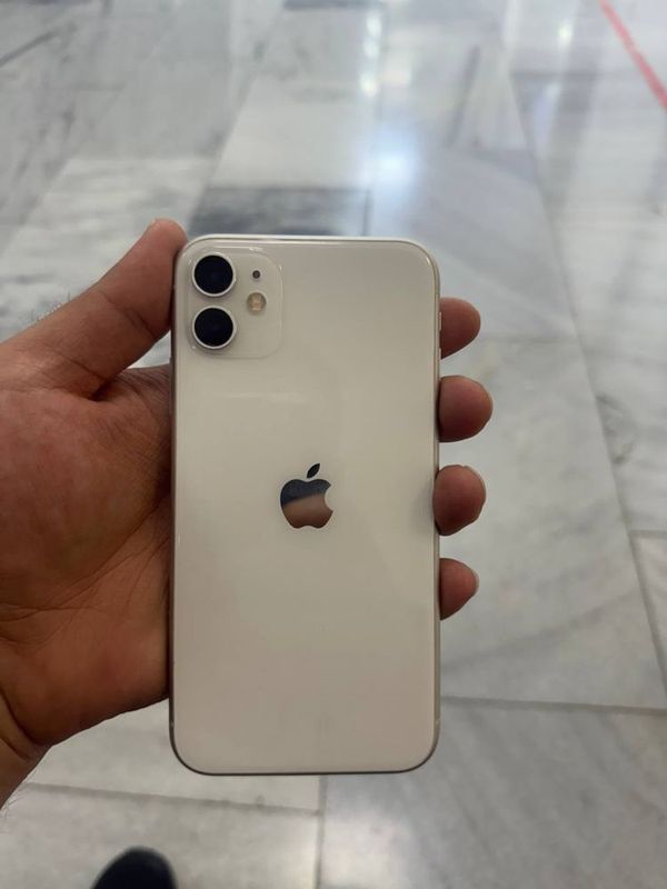 Iphone 11 64gb white ideal Iphone 11 64gb white ideal
