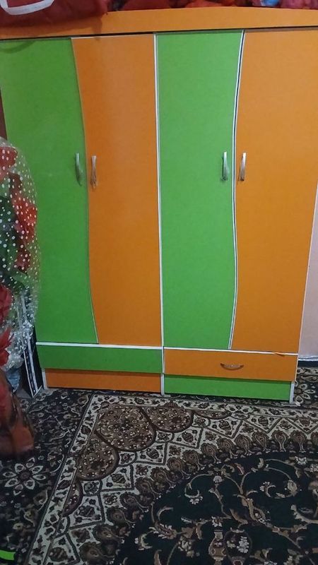 Детски шикаф сотилади срочни арзон