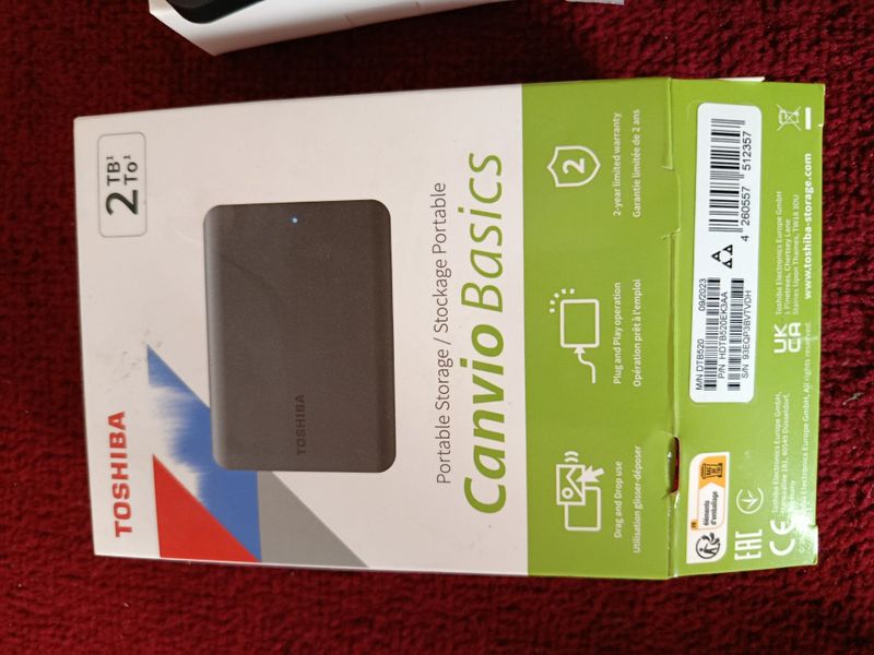 Внешний жёсткий диск Toshiba 2TB Внешний жёсткий диск Toshiba 2TB