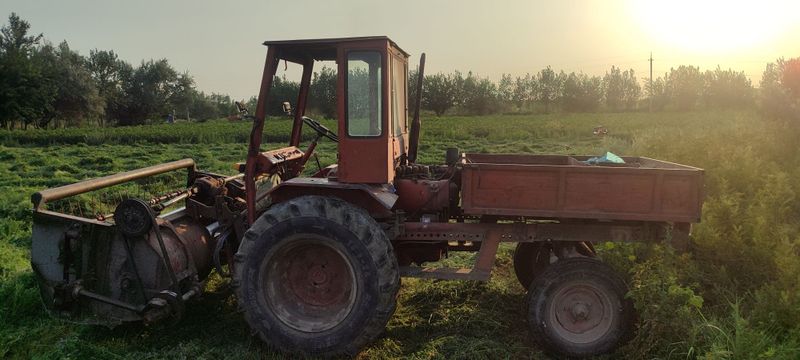Traktor t16 beda oʻrgich Traktor t16 beda oʻrgich