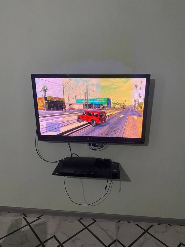 Playsteyshin3 sotiladi