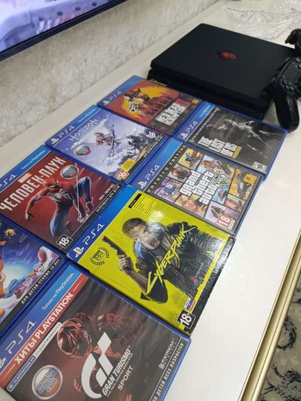 Ps4 slim с дисками Ps4 slim с дисками