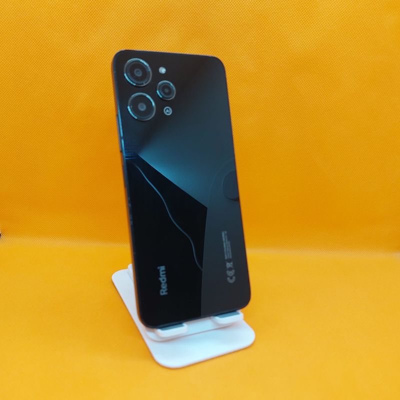 Redmi 12 srochna sotiladi Redmi 12 srochna sotiladi